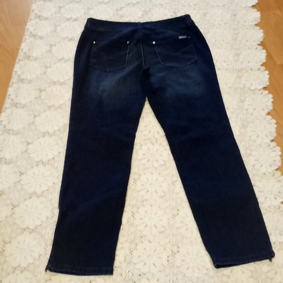 Chico's So Slimming Skinny Jean - Picture 7 of 13